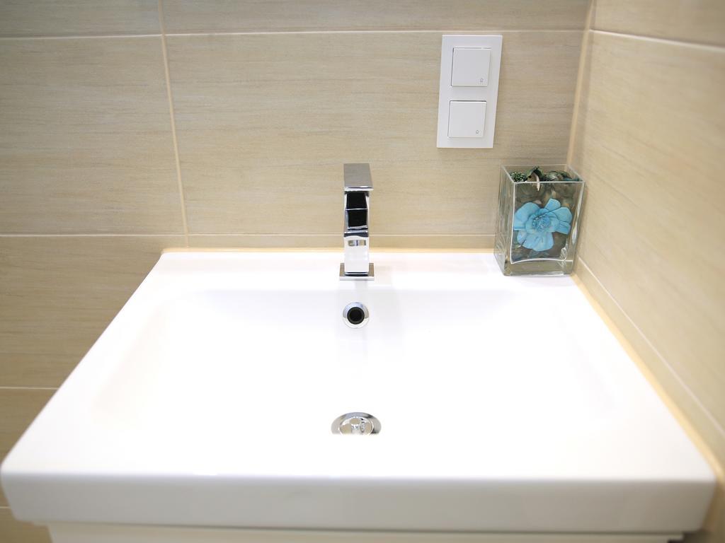 Flatprovider Comfort Eduard Apartment - Contactless Check In Vienna Bilik gambar