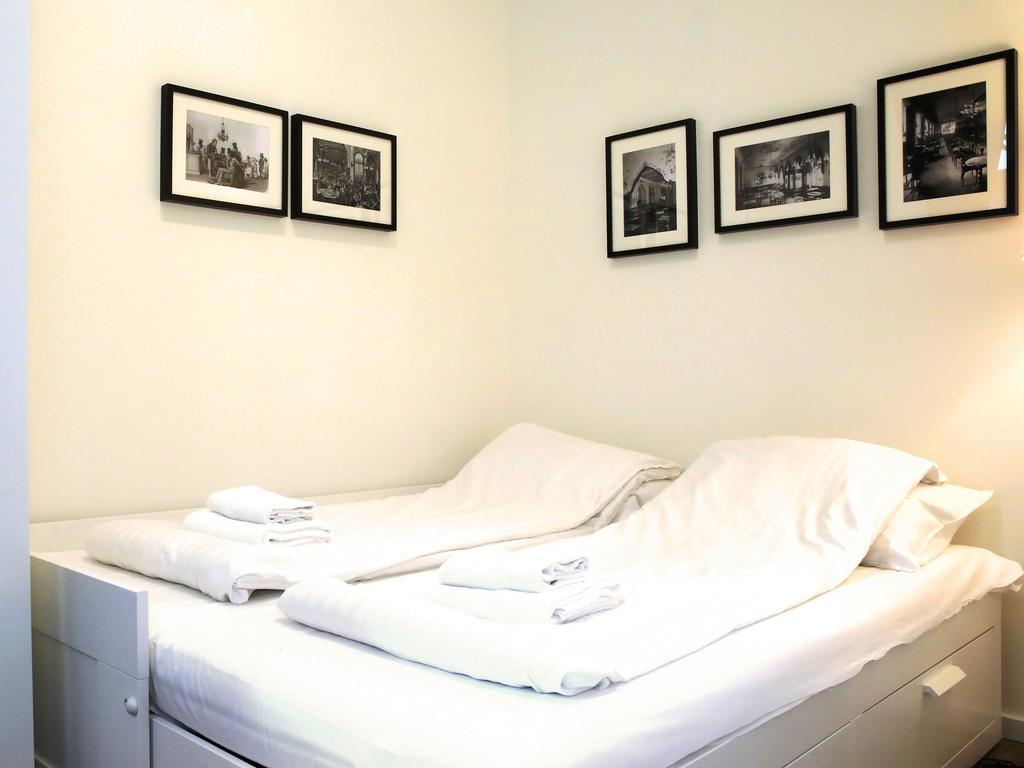 Flatprovider Comfort Eduard Apartment - Contactless Check In Vienna Bilik gambar