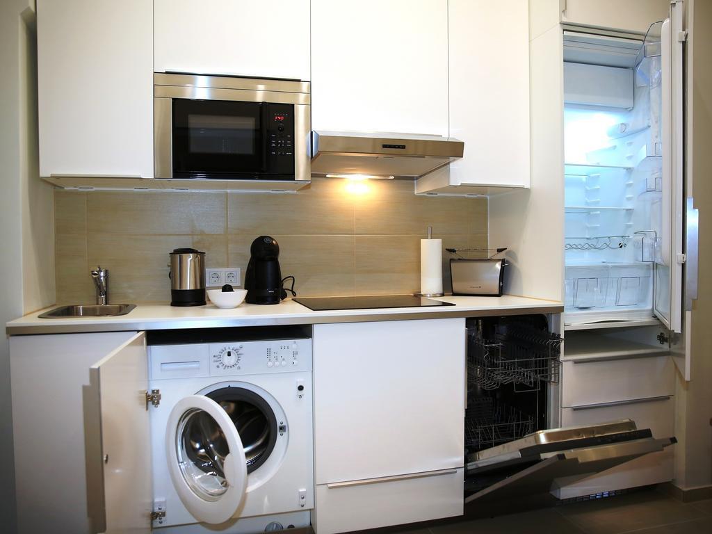Flatprovider Comfort Eduard Apartment - Contactless Check In Vienna Bilik gambar
