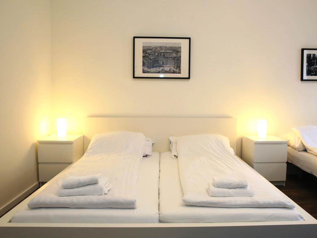 Flatprovider Comfort Eduard Apartment - Contactless Check In Vienna Bilik gambar