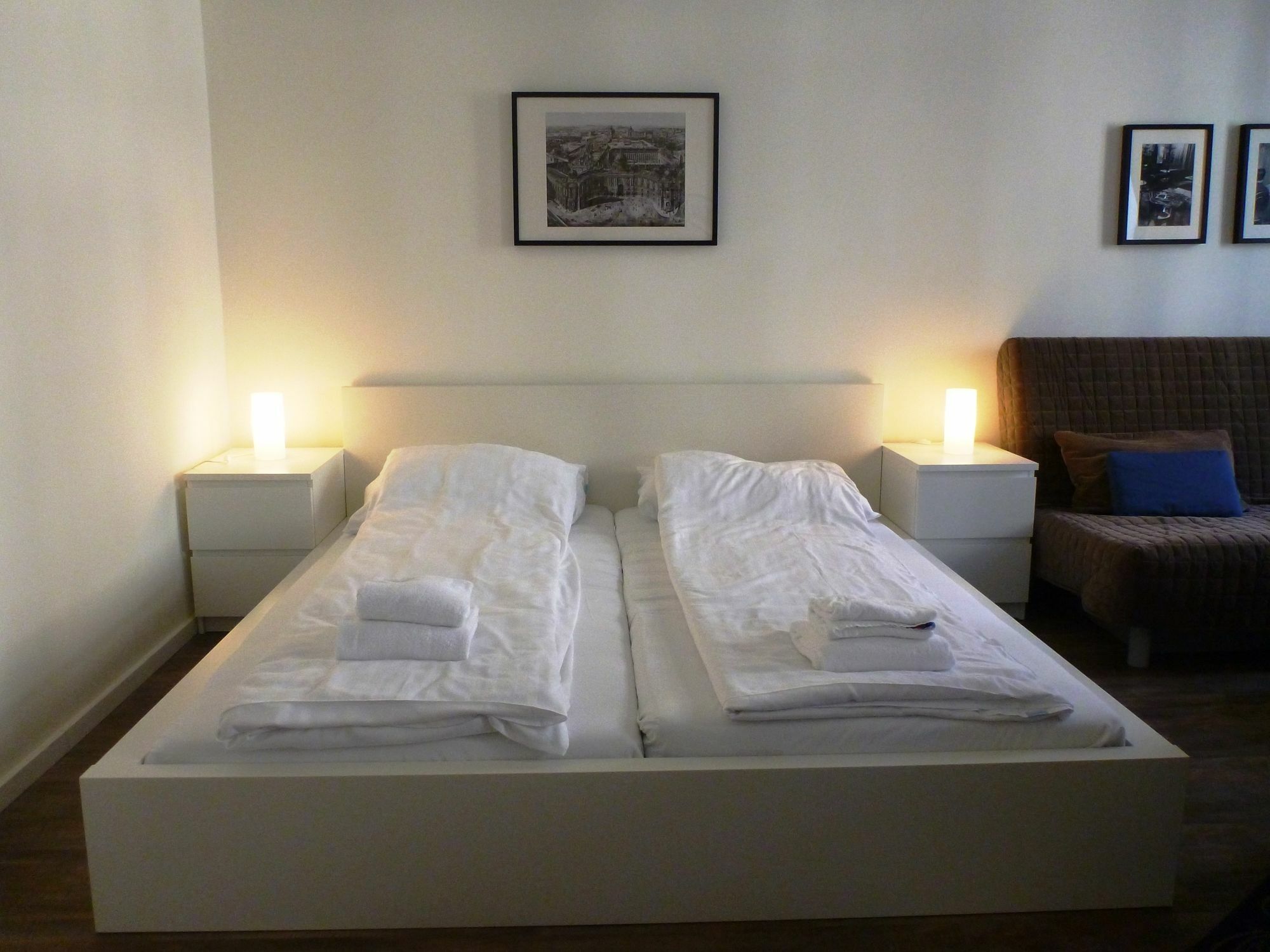 Flatprovider Comfort Eduard Apartment - Contactless Check In Vienna Luaran gambar